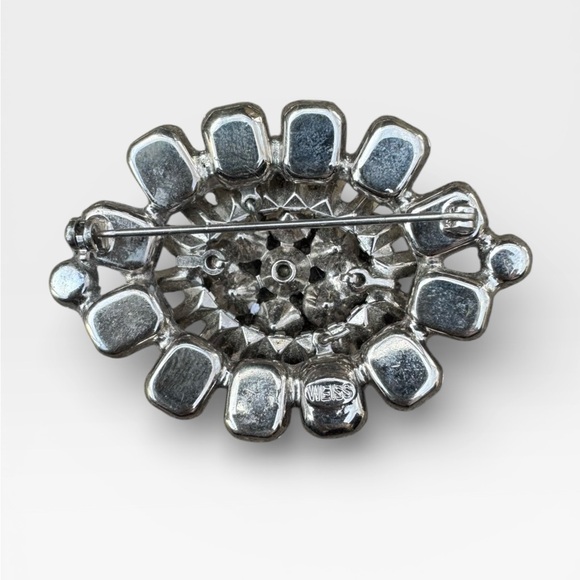 WEISS Signed Clear Crystal Starburst Brooch, Vintage - Picture 7 of 8